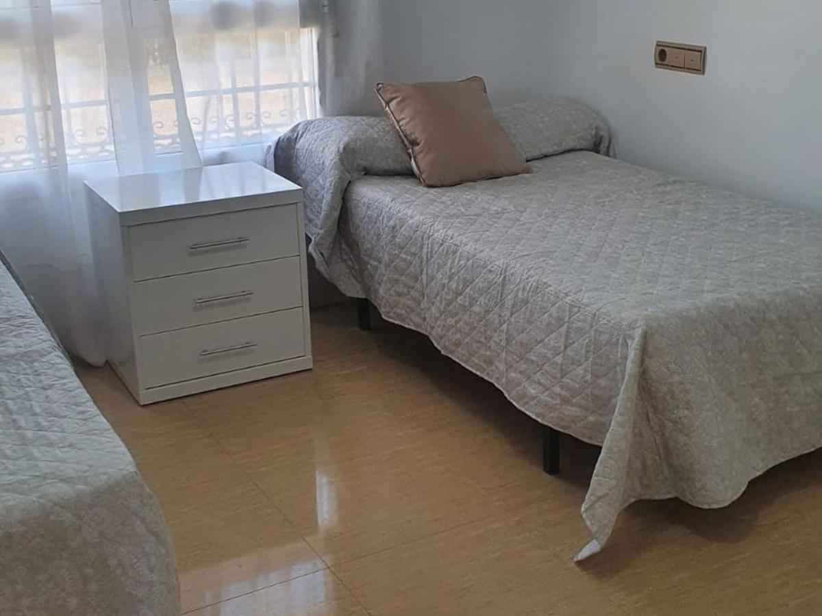 Belvilla By Oyo Villa Valerya Ibanez ภายนอก รูปภาพ